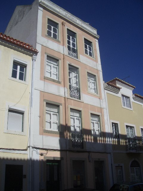 LHA1943